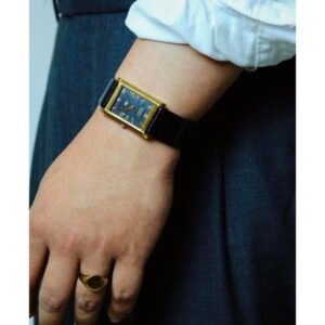 Elegant Gold Rectangular Men?s Watch with Black Leather Strap ? Classic Design