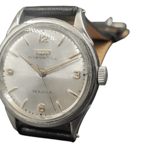 Vintage Tissot Seastar Hand-Winding Men's Watch - Classic Swiss Timepiece